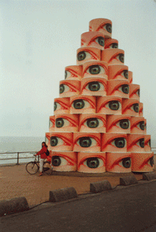 An animated gif of photos of street scenes and public art. An animated gif of photos of street scenes and public art.